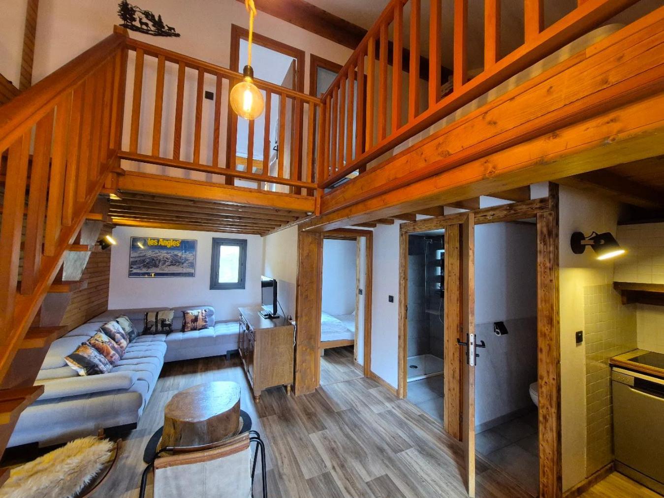 Chalet 8 Couchages A 100M Du Bas Des Pistes Et Commerces Лез Англ Екстериор снимка